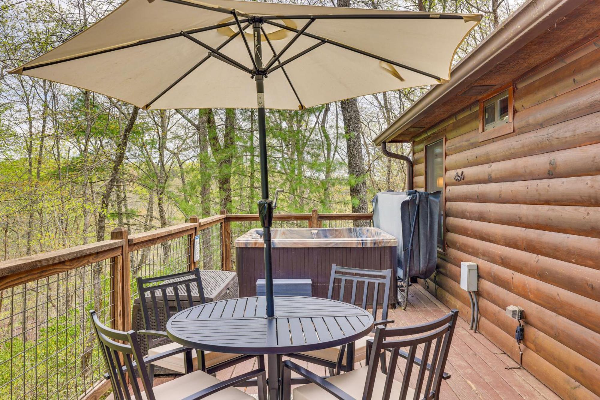 Cozy Cabin In Private Location With Hot Tub And Grill! Blue Ridge Exterior foto